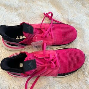 Women’s Adidas Boost. Brand new . Never worn . Tags attached . No box